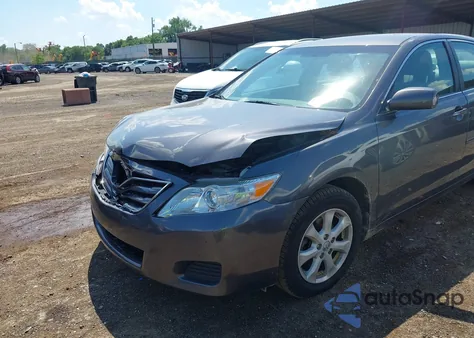 2010 Toyota Camry Le из США, поврежденный, VIN 4T4BF3EK3AR072003